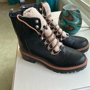 Nine West Black and Tan Combat Boots 9.5